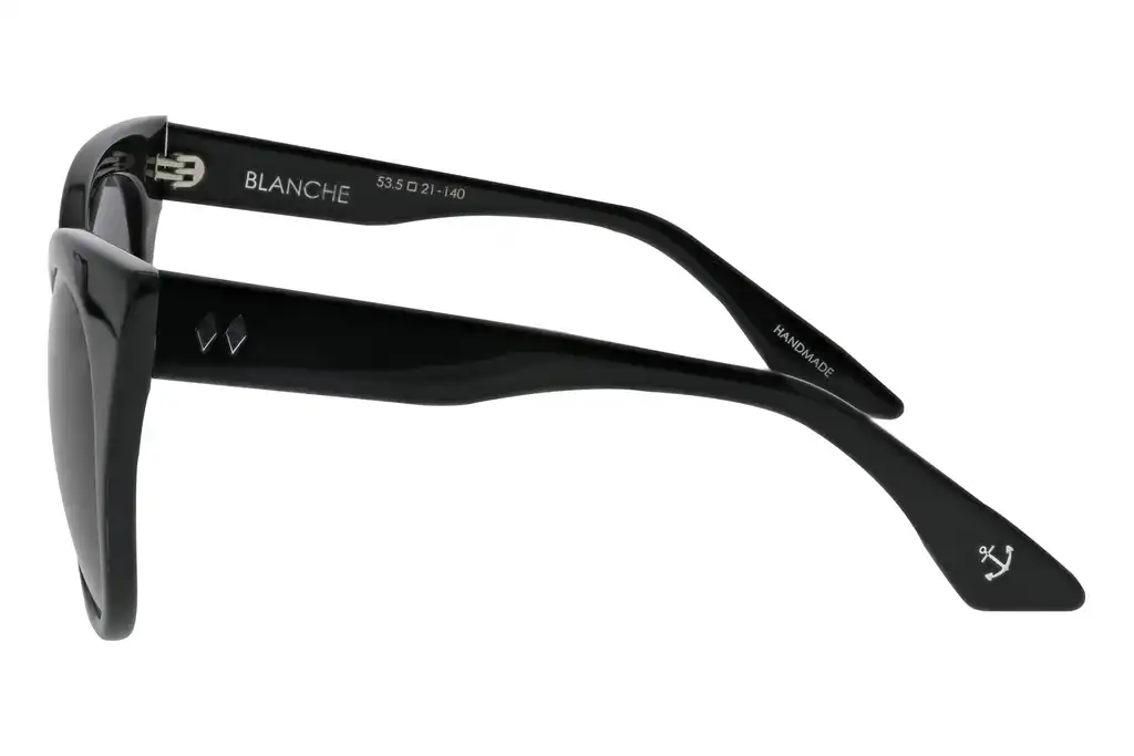 Tres Noir Blanche Black Side