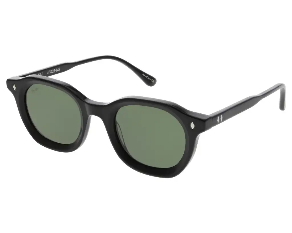 Nash - Black - G15 Lens - angled