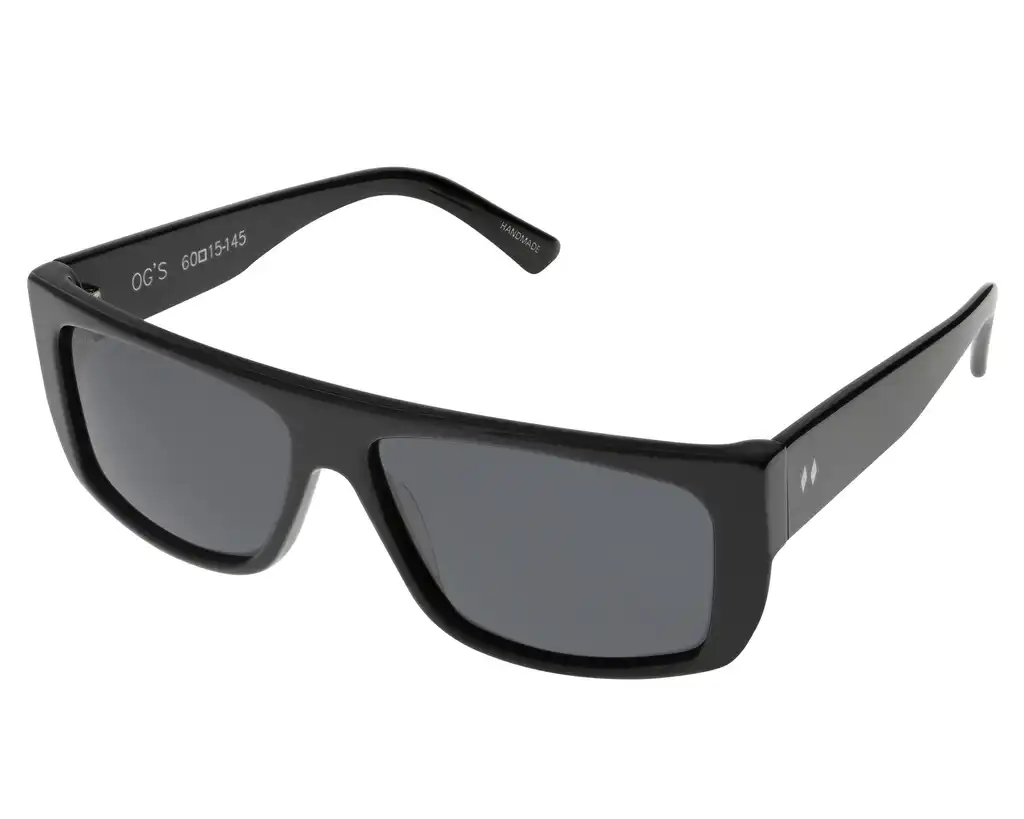 OGs - black - smoke - angle